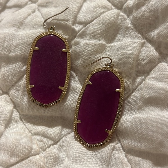 EUC Kendra Scott Purple Danielle Earring - Picture 2 of 2